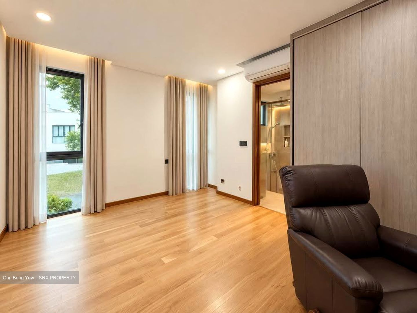 Airview Park (D21), Semi-Detached #621768641